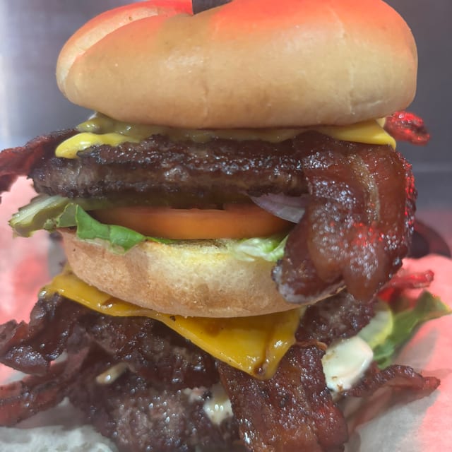 Big Boy Burger.