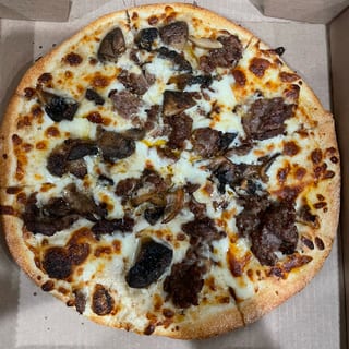 Shroom & Angus Pizza