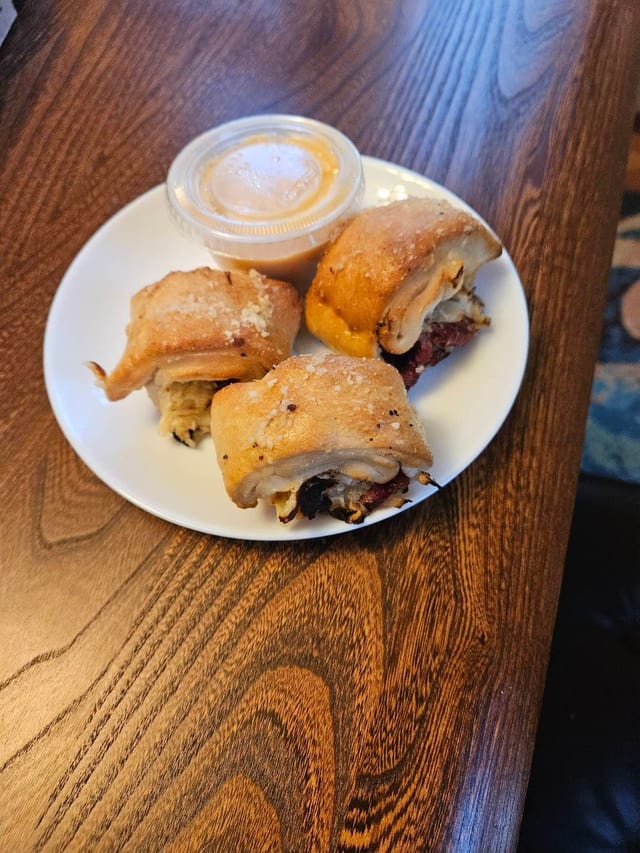 Reuben Rollies.