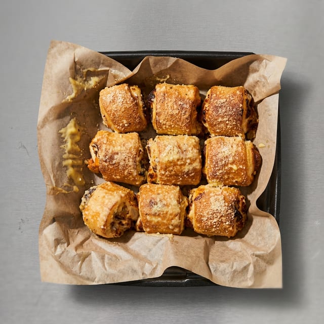 Jala-Mango Rollies.